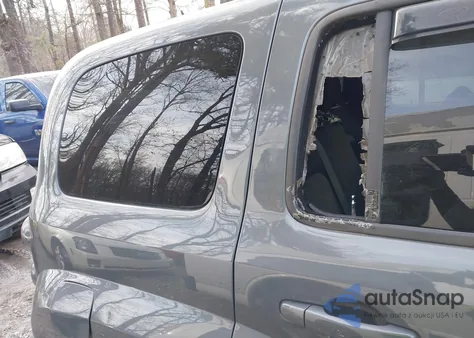 2008 Chevrolet Hhr Ls z USA, uszkodzony, nr VIN 3GNDA13D28S620072